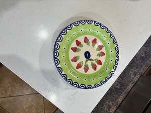 Pfaltzgraff Sommersby Strawberry Salad Plates 8.5 Inch Set of 6